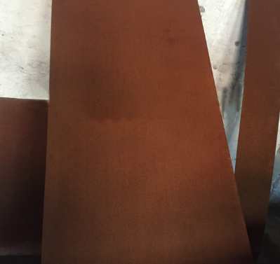 嚴(yán)重生銹的鋼板